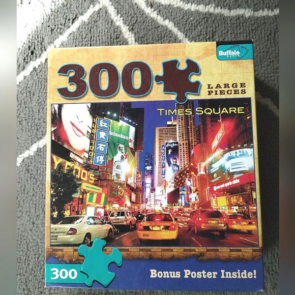 Times Square Puzzle 🧩 & Poster Set - Picture 2 of 6